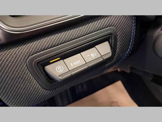 Renault Captur image 1