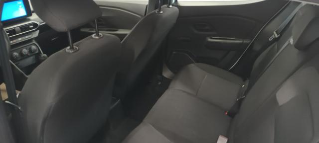 Dacia Sandero image 2