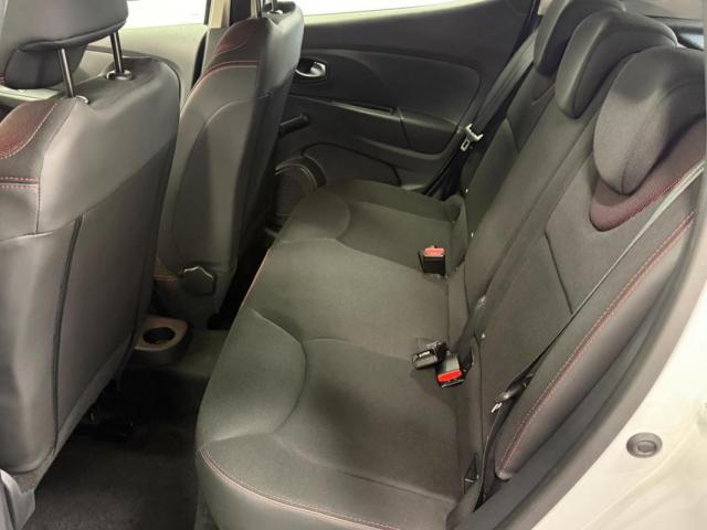Renault Clio image 1