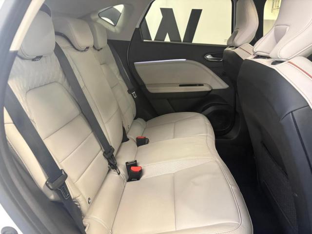 Renault Captur image 6