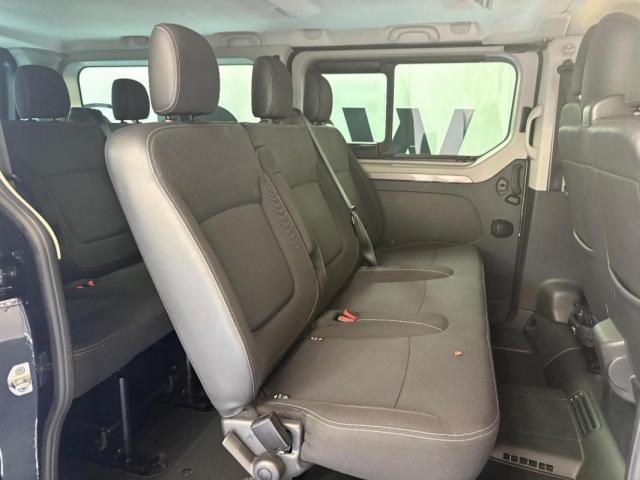 Renault Trafic image 9