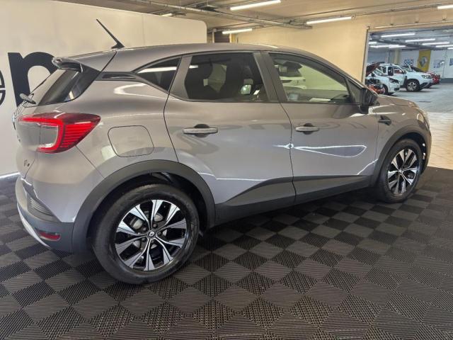 Renault Captur image 9