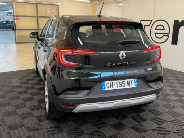 Renault Captur image 9