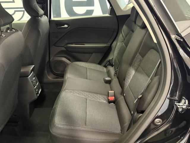 Renault Captur image 6
