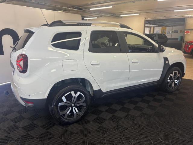 Dacia Duster image 1