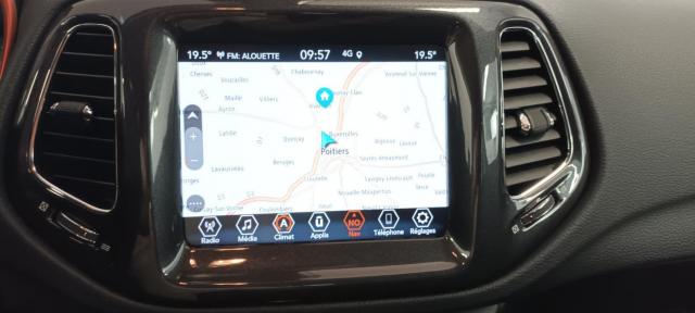 Jeep Compass image 8