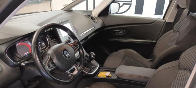 Renault Scénic image 6