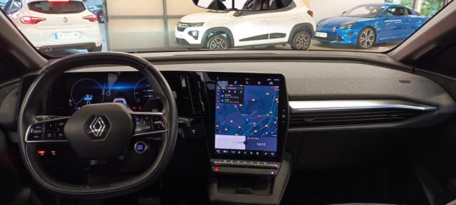 Renault Mégane E-Tech image 4