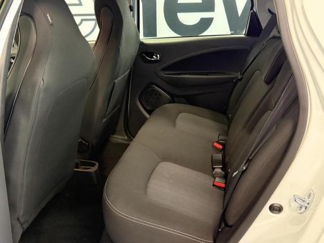 Renault Zoe image 2