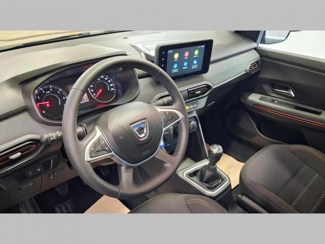 Dacia Sandero image 4
