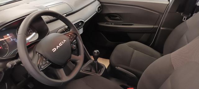 Dacia Sandero image 1