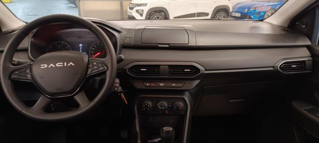 Dacia Sandero image 6
