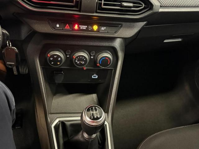Dacia Sandero image 1