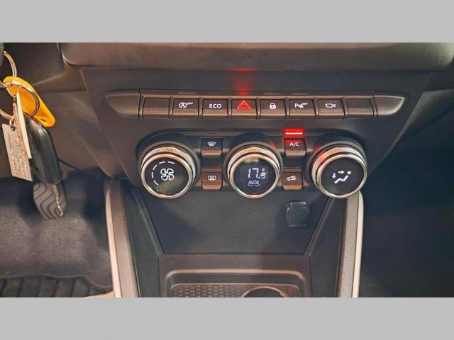 Dacia Duster image 1