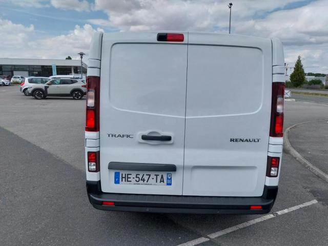 Renault Trafic image 7