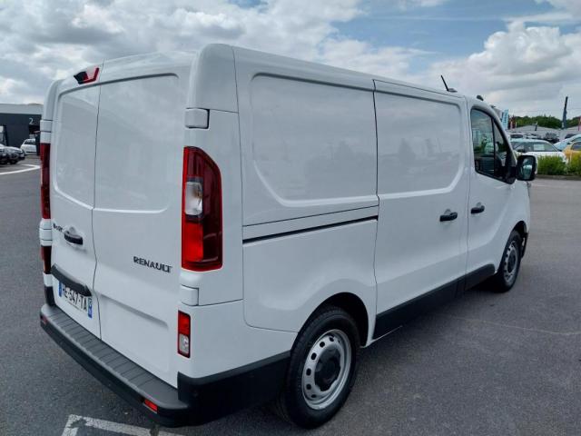 Renault Trafic image 4