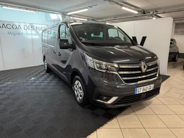 Renault Trafic image 9