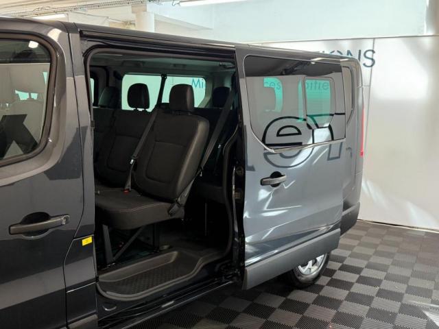 Renault Trafic image 1