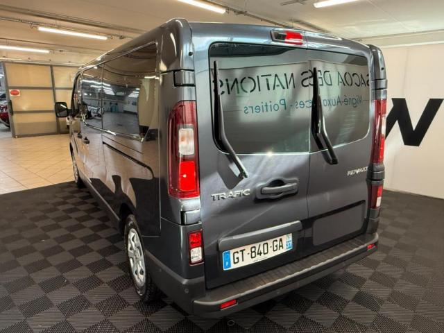 Renault Trafic image 4