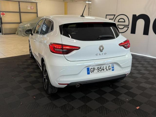 Renault Clio image 9