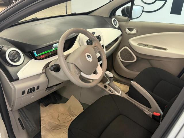 Renault Zoe image 2