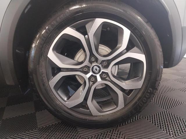 Renault Captur image 1