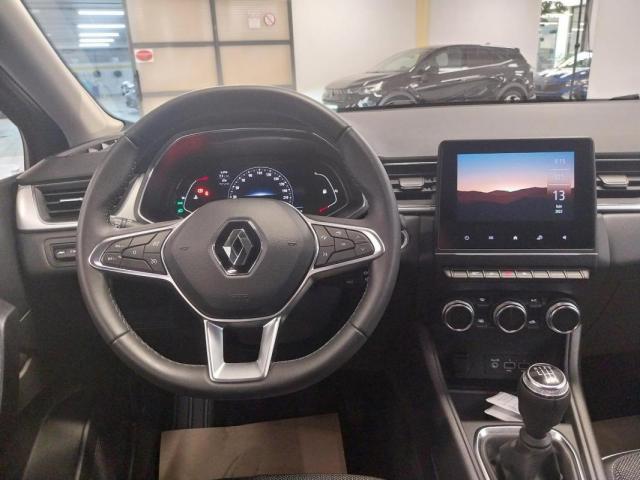 Renault Captur image 9