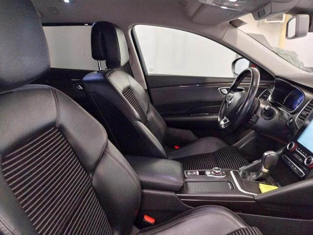 Renault Talisman Estate image 5