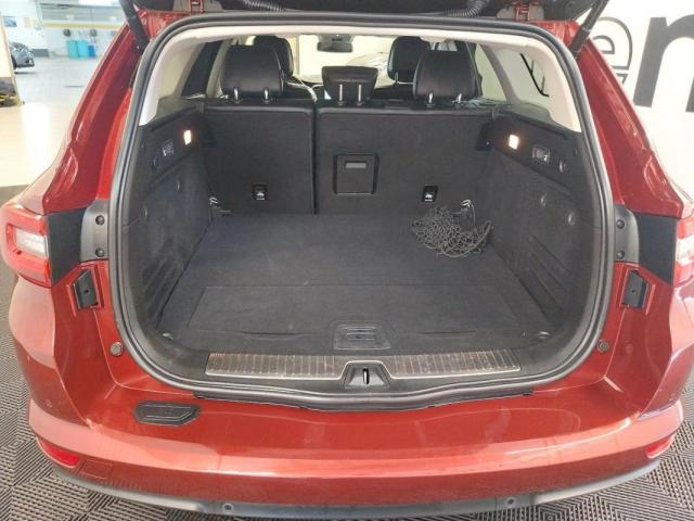 Renault Talisman Estate image 3