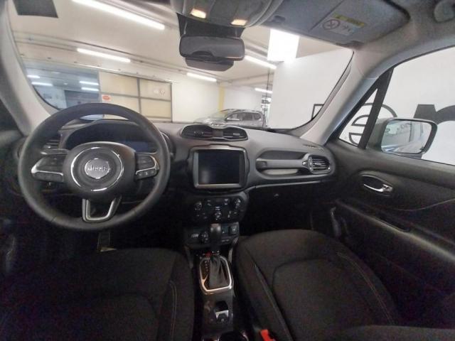 Jeep Renegade image 7