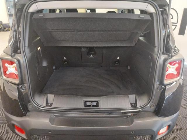 Jeep Renegade image 2