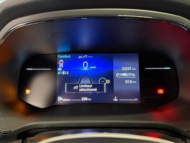 Renault Captur image 3