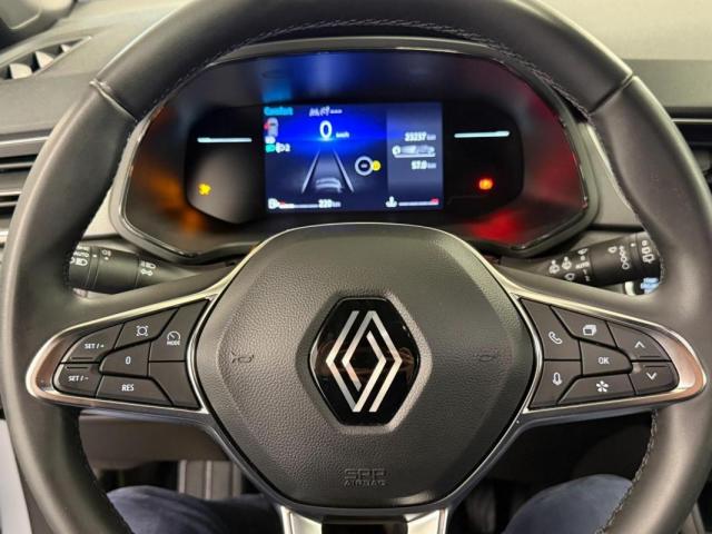 Renault Captur image 8