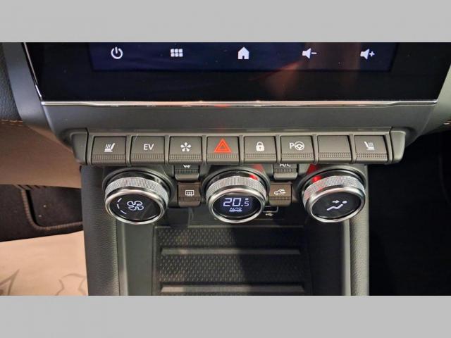 Renault Captur image 9