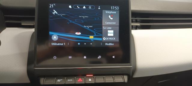 Renault Clio image 2