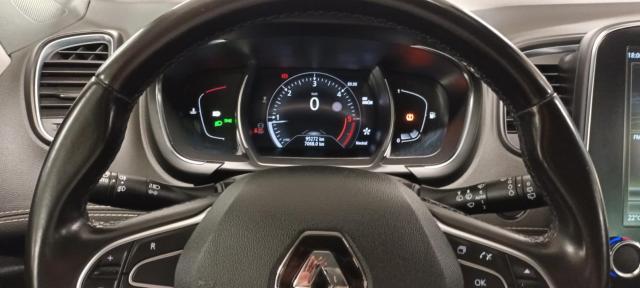 Renault Grand Scénic image 2