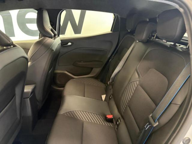 Renault Clio image 7