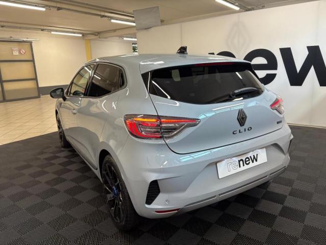 Renault Clio image 2