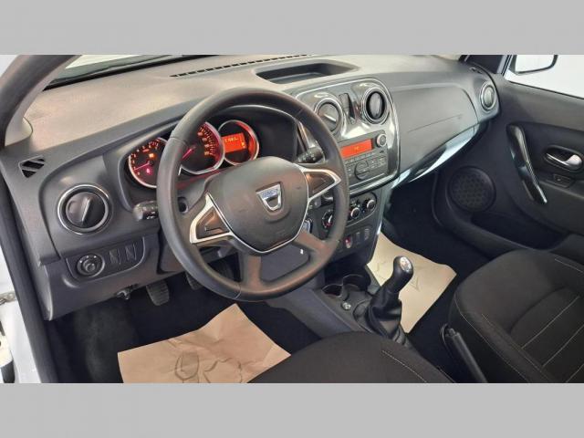 Dacia Sandero image 3