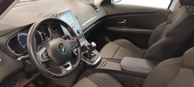 Renault Grand Scénic image 6