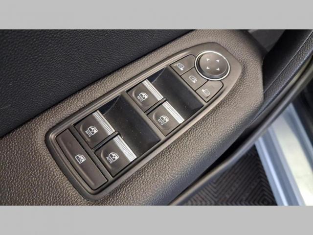 Renault Captur image 3