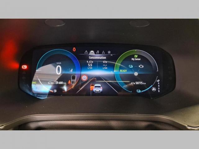 Renault Captur image 1
