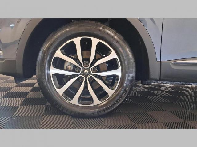 Renault Kadjar image 2