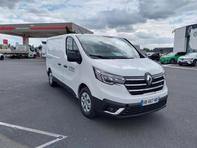 Renault Trafic image 3