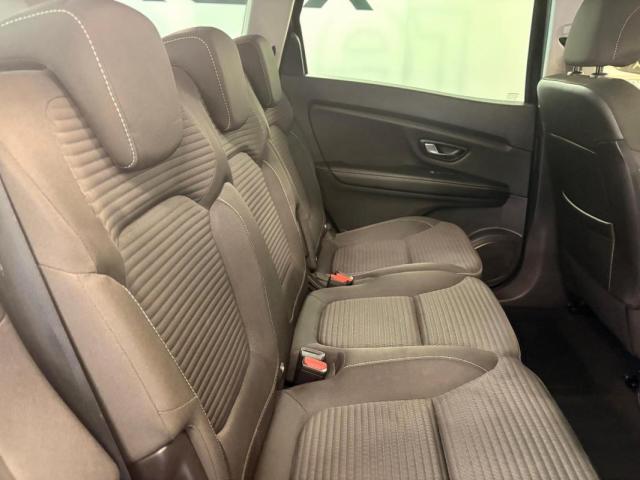 Renault Grand Scénic image 3