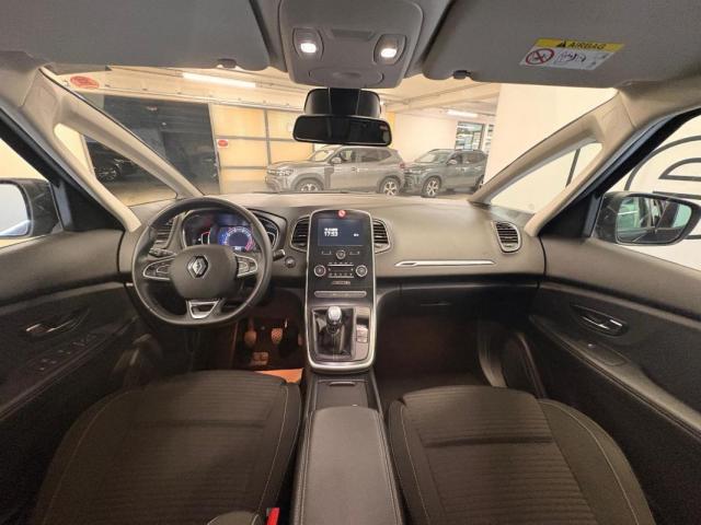 Renault Grand Scénic image 7