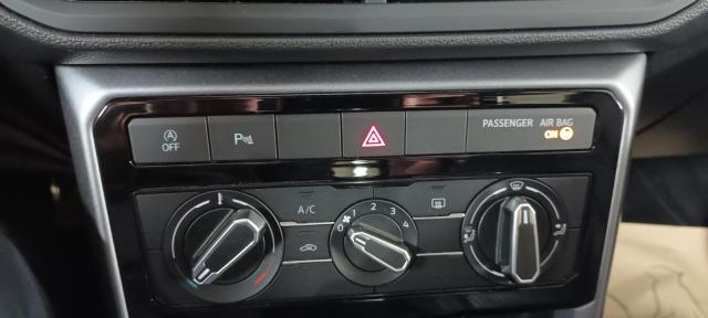 Volkswagen T-Cross image 9