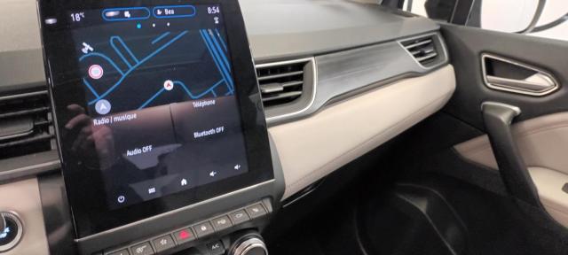 Renault Captur image 2