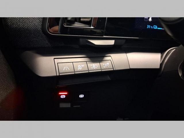 Renault Mégane E-Tech image 3