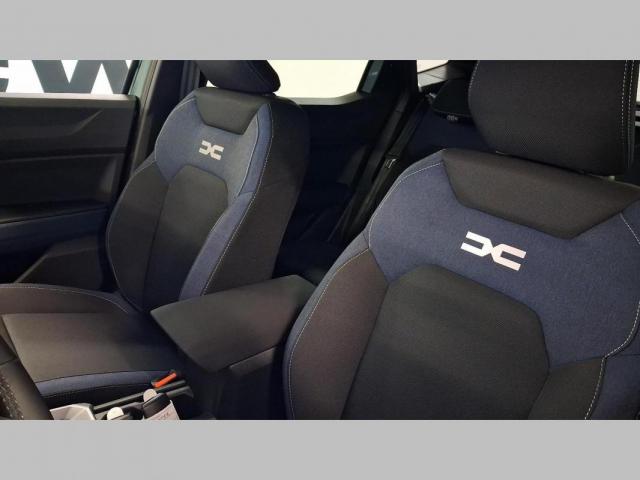 Dacia Duster image 9